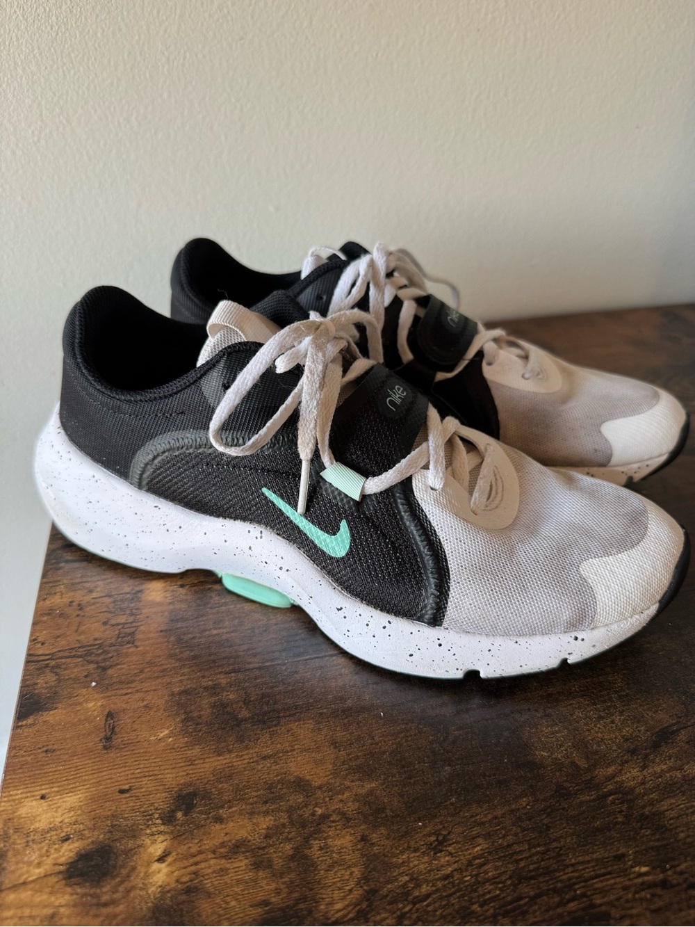Nike Women's In-Season TR 13 Training Shoes - White/Black/Jade (Size 8)